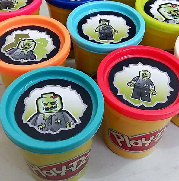 FREE Printable LEGO Zombie Cupcake Toppers FREE Printable LEGO Zombie Cupcake Toppers